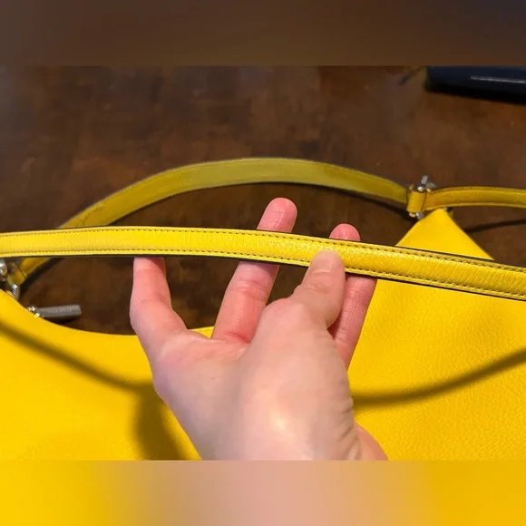 Kate Spade Weston Sunflower Crossbody Purse 👜 - Picture 9 of 16